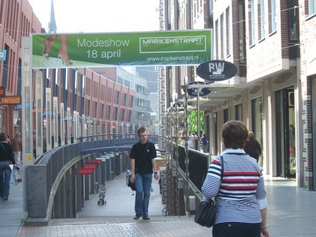 Nijmegen : Blick in die Marikenstraat